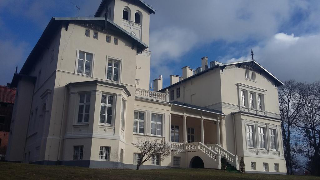 Agroturystyka "Palac W Janowie" Exterior photo