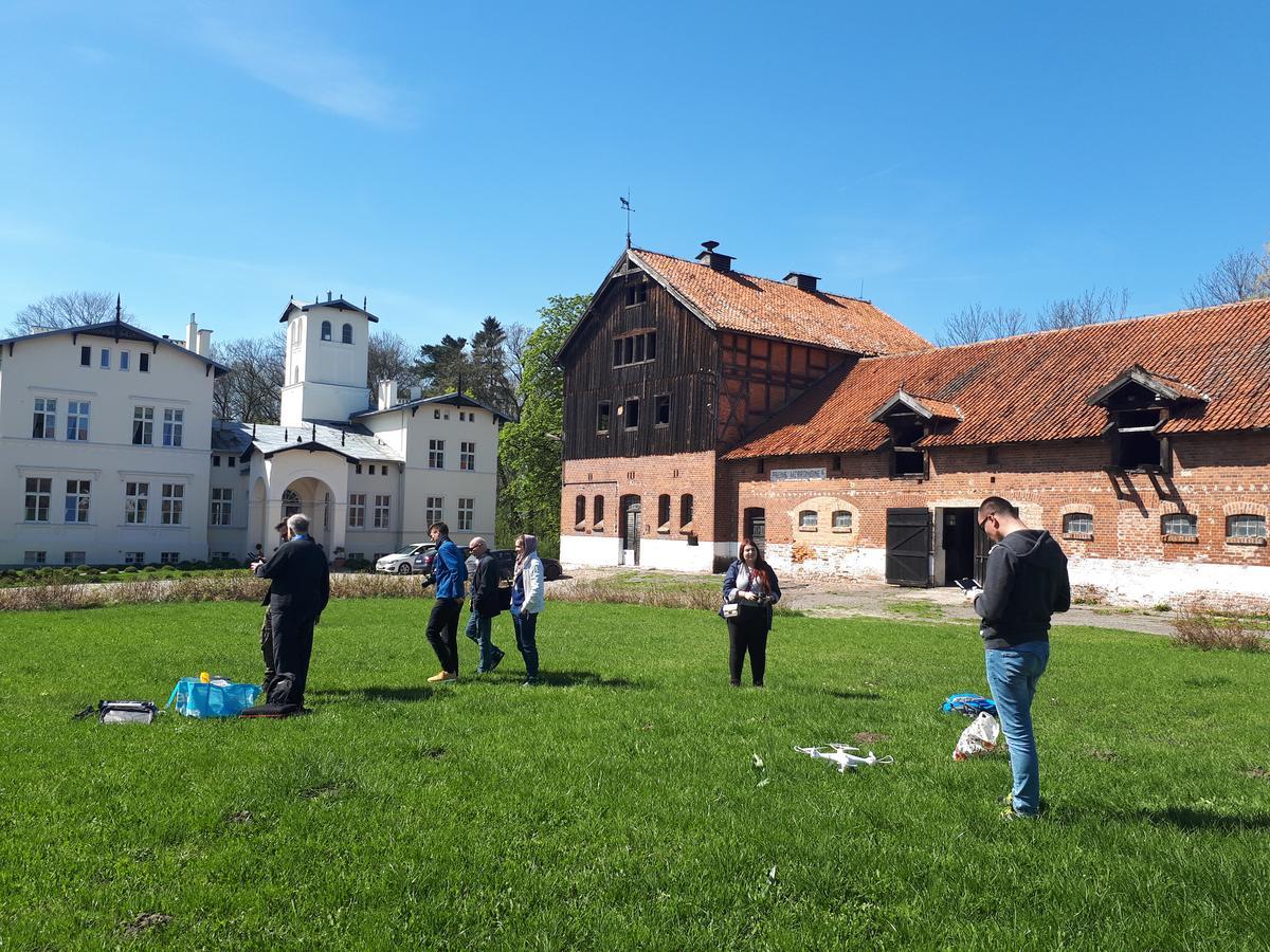 Agroturystyka "Palac W Janowie" Exterior photo